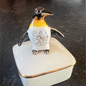 Jay Strongwater Octavio Penguin Porcelain Box